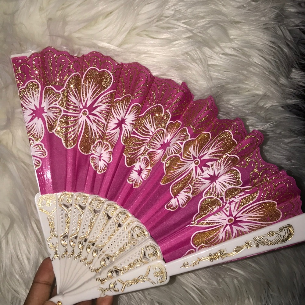 Pretty Fan